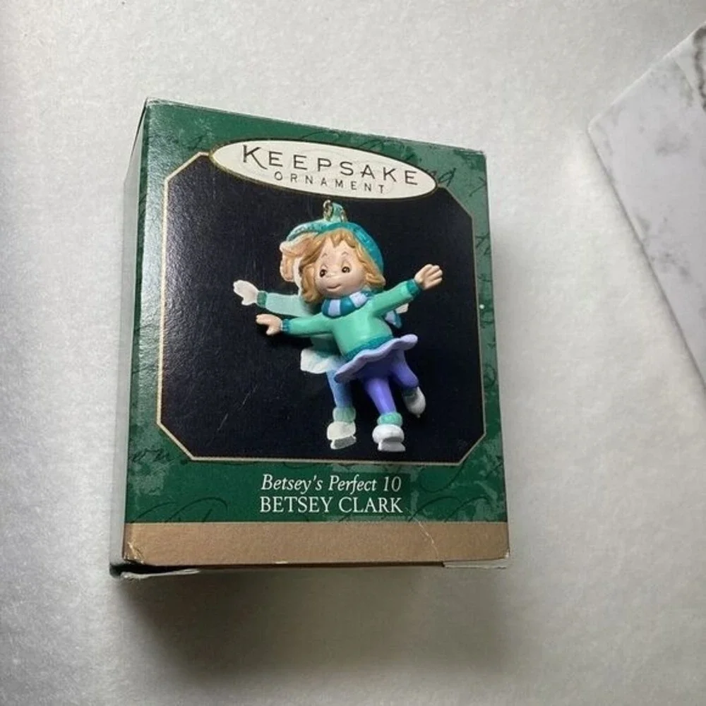 Hallmark Keepsake Miniature Ornament Lot 4pc Victorian Skater Polar Buddies 90s